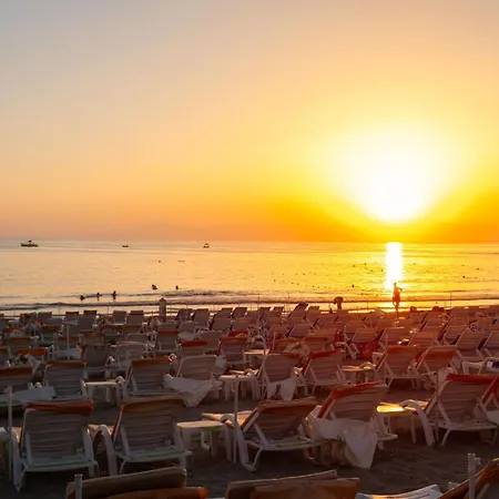 فندق Zeugma - Adult Only 16 4*
